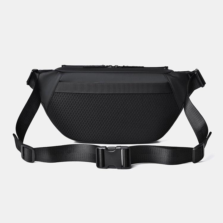 Outdoor lightweight breast bag messenger bag