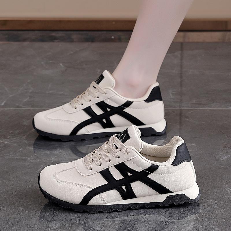 Spring New German Training Shoes Female Ins Students Flat-bottomed Versatile Sports and Leisure Forrest Gump Board Shoes