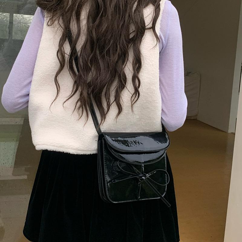 Niche Design Spring New Korean Version Bow Patent Leather Red Square Bag Versatile One-shoulder Crossbody Bag Trendy