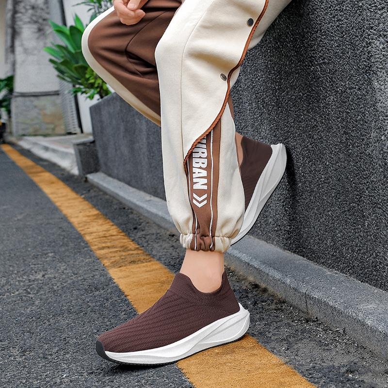 Unisex Ultra Light Flyknit Sock Walking Shoes Contrast Panel Non Slip Sport Sneakers Sizes 36-45 for Walking Travel and Daily Wear