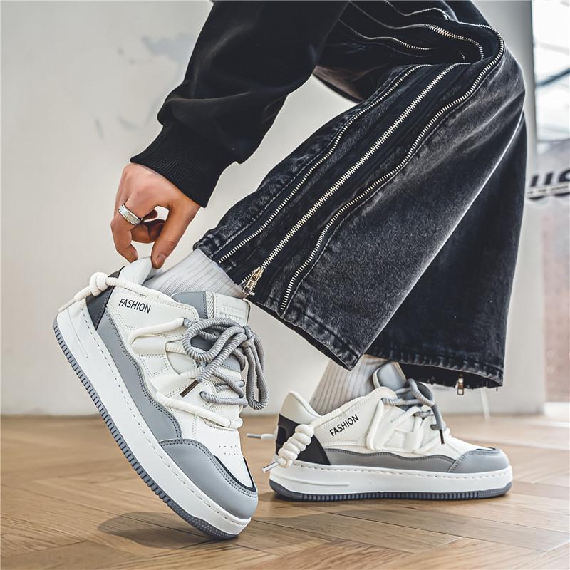 New Men's Classic Four Seasons Fashion Low Top Skateboarding Shoes Comfortable Soft Sole Sneakers