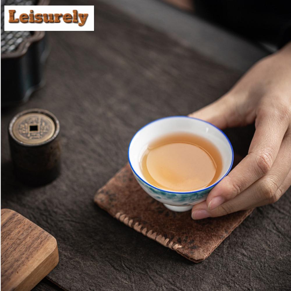 1 Pc Chinese Ceramic Teacup Master Handmade Tea Bowl Hand-Painted Lotus Fish Porcelain Tea Cup Household Tea Set Travel Cup 50ml