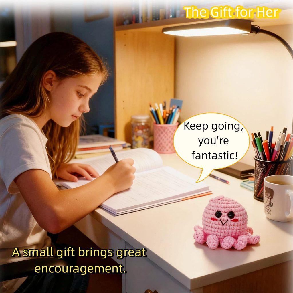 Rosa Krake Positives Häkeltier Puppe Mit Karte Schreibtischornament Emotionale Unterstützung Handgefertigt Gestrickt Aufmunterungs-Spielzeug