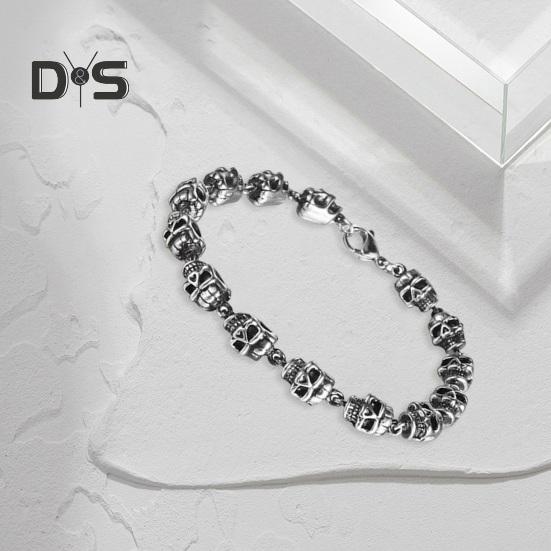 Unisex Bracelet Skull Pendant Vintage Punk Style Lobster Clip Alloy High Polish Gothic Wrist Jewelry Halloween Cosplay Parties Bangle