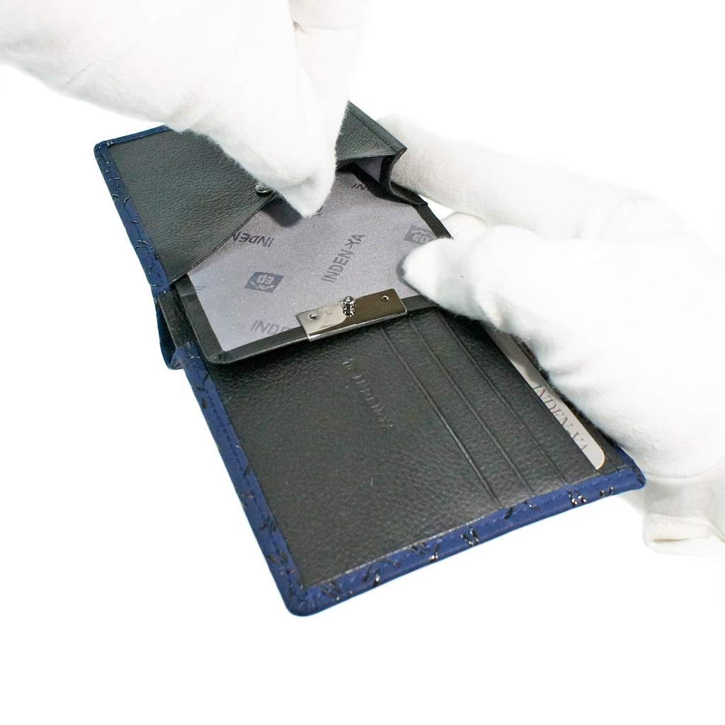 [Inden-ya] Inden Bifold Wallet with Bill Compartment C, Thin Deerskin Leather, Navy Blue with Black Lacquer, Dragonfly Pattern, 2003-04-008