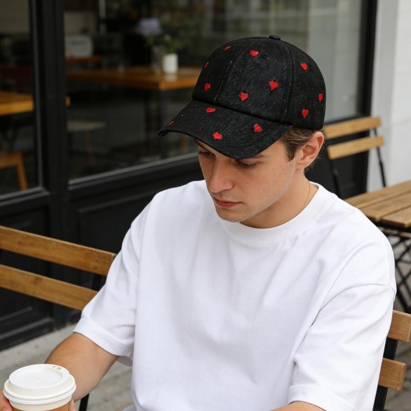 Fashionable Heart Embroidered Cotton Baseball Cap For Women Men Trendy Design Soft Comfortable Adjustable Size 54-60cm