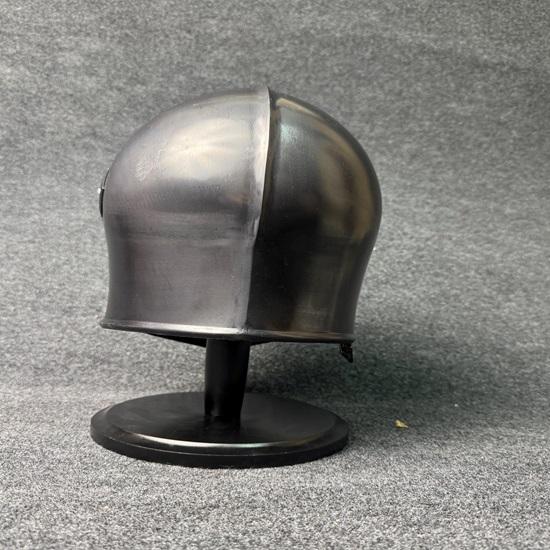 Barbuta Helmet with Stand 18g Mild Steel Medieval Knight Armor LARP Cosplay Costume Barbuta Visored Warrior Helmet