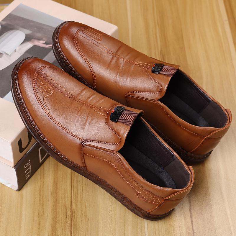 Herrenschuhe Trend Herbst neu Rindsehne weiche Sohle rutschfeste Schuhe Herren Britischer Stil vielseitig Fuß lässige Lederschuhe Herren