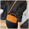 Retro Portable Small Square Bag Women's New Versatile Commuter Bag High-end Shoulder Messenger Bag