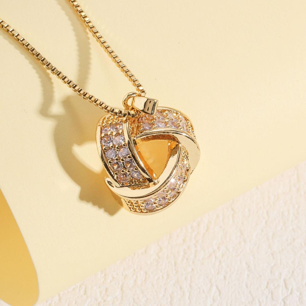 Titanium Steel Zircon Necklace Women'S High Sense Personality Versatile Micro-Inlaid Triangular Couple Pendant Jewelry