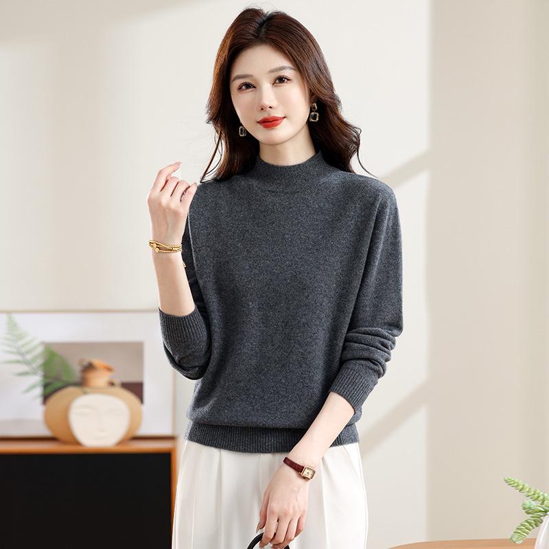 Women's Pure Wool Half-High Collar Sweater - Autumn/Winter Solid Color Loose Warm Pullover Base Layer