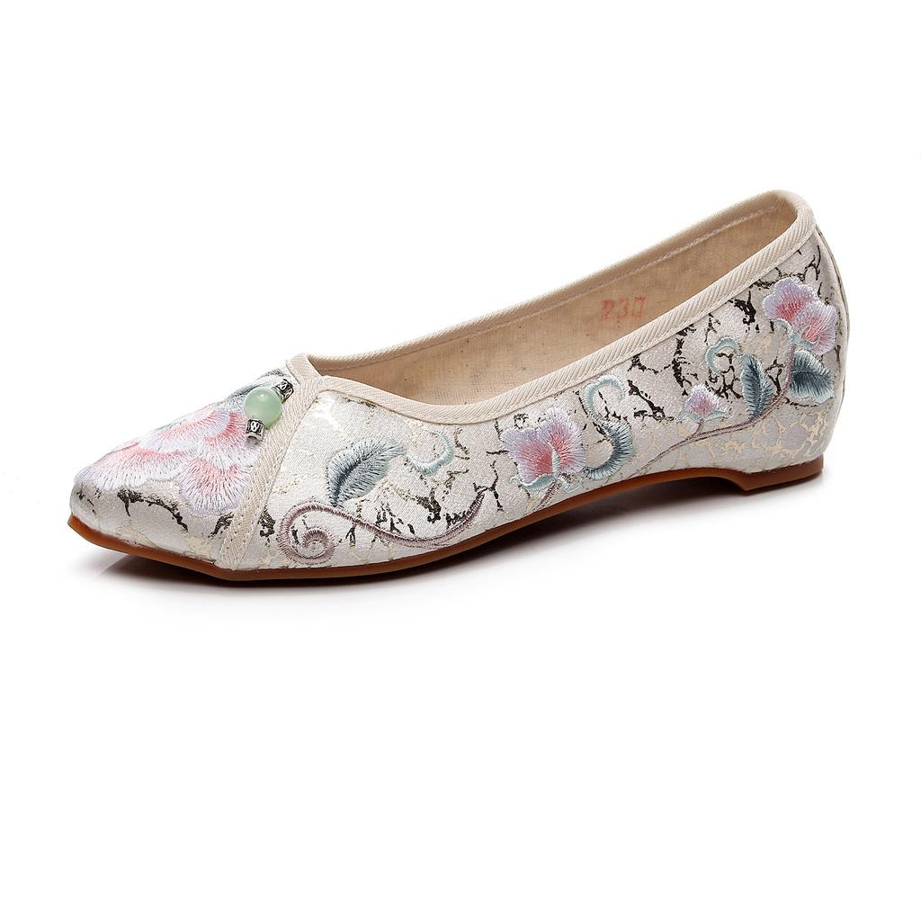 Embroidered Women Fashionable Pointed Toe Flats Soft Light Casual Comfortable Walking Shoes Elegant Minimalist Women Shoes
