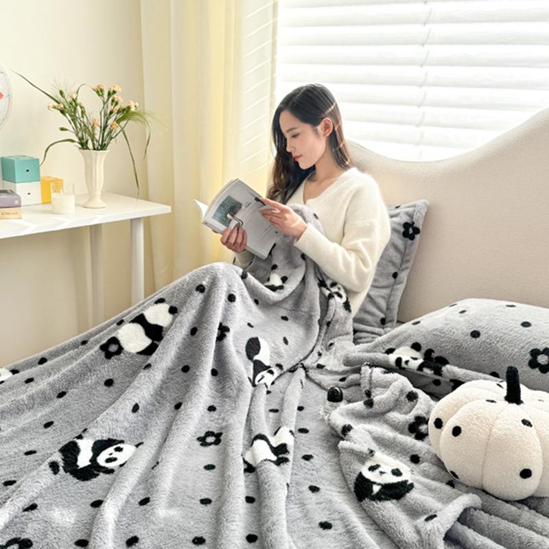 Thick Flannel Plush Velvet Panda Plaid Blanket: Cozy Nap and Gift Blanket