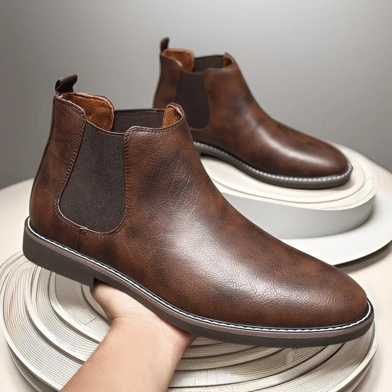 Fashion Men's Leather Shoes 2025 New Fashion Retro Plus Size Short Boots with Pointed High Top British Style Casual Leather Boots