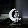 Niedliche Astronautenfigur aus dem Weltraum Actionfigur Spielzeug Statue für Ausstellungsstück Heim Wohnzimmer Dekor Büro Schreibtischdekoration Armaturenbrett