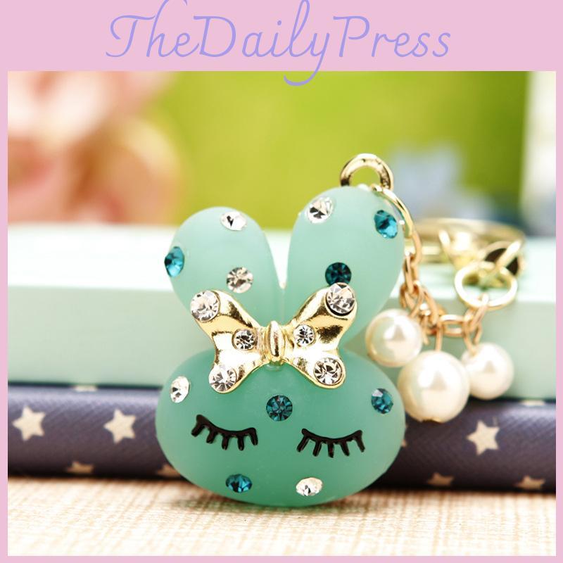 Adorable Rhinestone Rabbit Car Keychain Cute Creative Metal Keyring Gift For Women