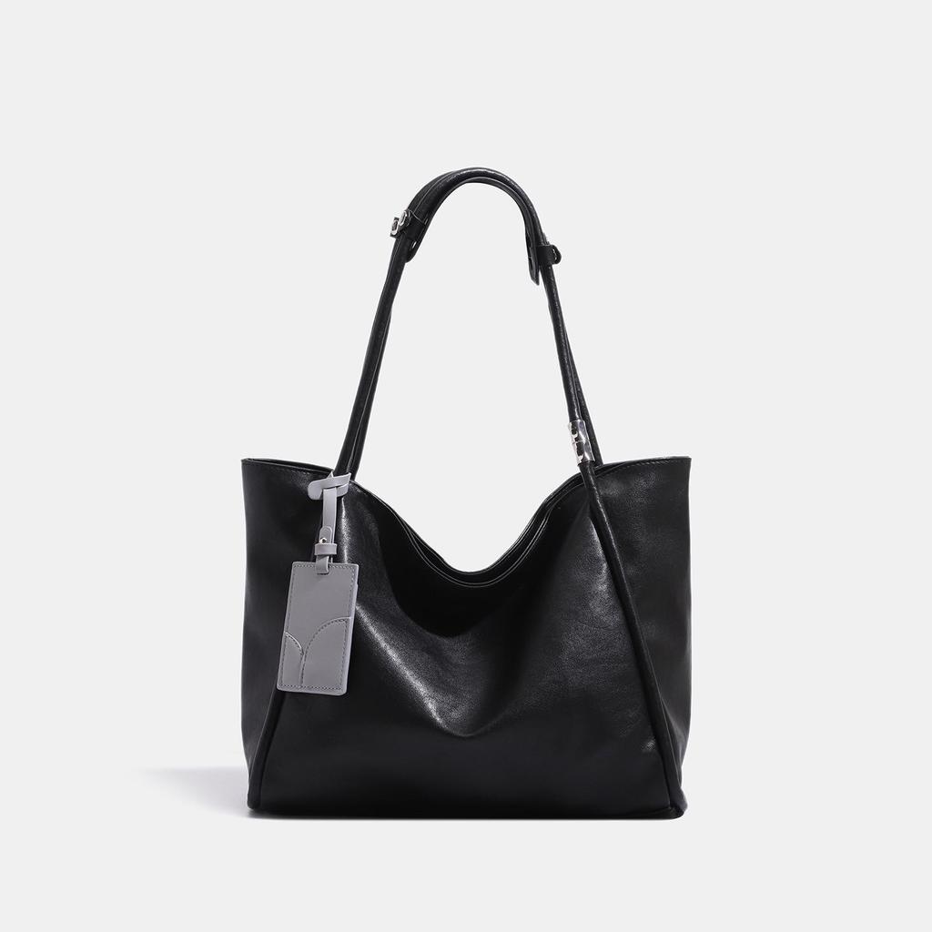 2026 Fashion Large-Capacity High-End Women's Summer Shoulder Bag