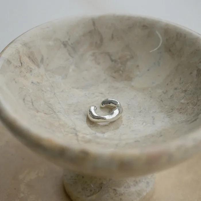 GENTLE STONE EARCUFF 02