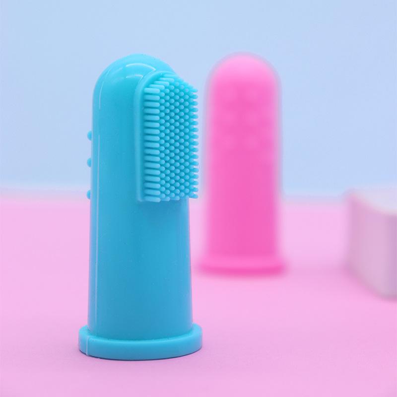 Silicone Finger Sleeve Pet Toothbrush for Dogs and Cats - Oral Hygiene Tool