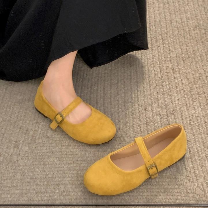 Queen Fan Red Retro French Light Mouth Single Shoes Women's 2025 New Autumn Skirt Versatile Mary Jane Shoes