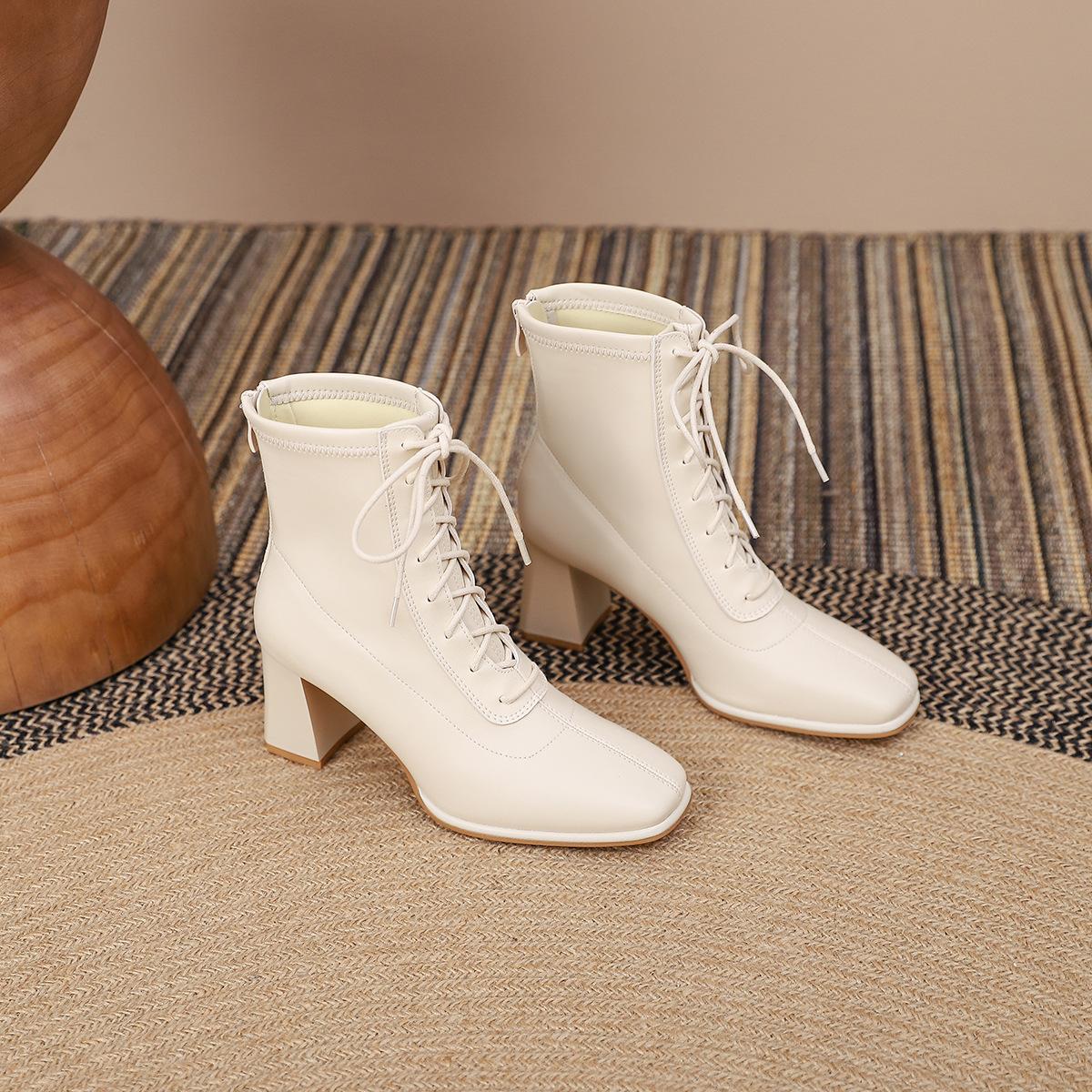 

Женские ботильоны на толстой платформе с квадратным каблуком, шнуровкой, квадратным носком, женские нескользящие удобные короткие ботинки на весну и осень 40