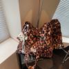 Popular Leopard Print Bag Women's New Large-capacity Commuter Shoulder Bag Niche Retro Messenger Bag