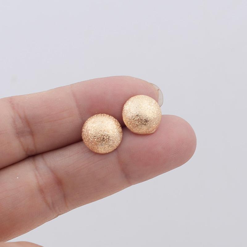 

New Trendy Cheap Stud Earrings Imitation Pearl C-shaped Bohemian Retro Blue Beads Women s Small Earrings Cool Stuff 2024 new