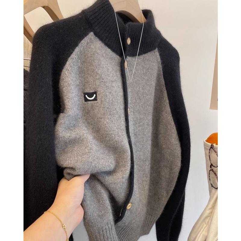 

European Style Semi-High Neck Long Sleeve Cashmere Wool Sweater - Loose, Trendy, Age-Reducing Design Medium сірий колір