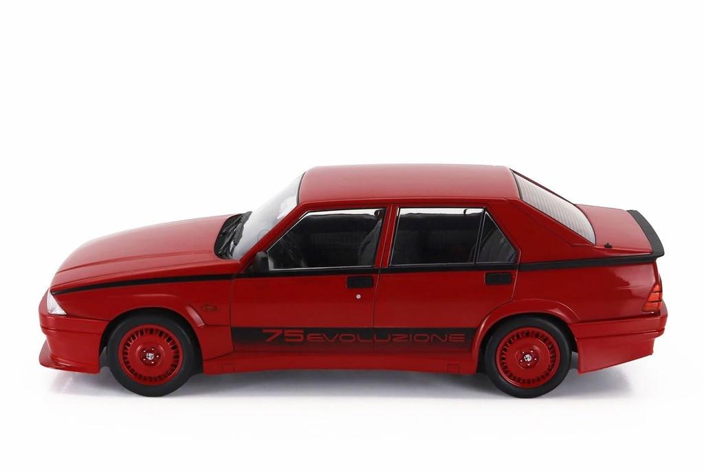 Miniature Car 1/18 Alfa Romeo 75 MCG 1/18 75 TURBO EVOLUZIONE 1987 RED MCG18428