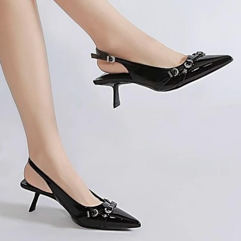 High-heeled Shoes with A Unique and Stylish One-button Flip-top