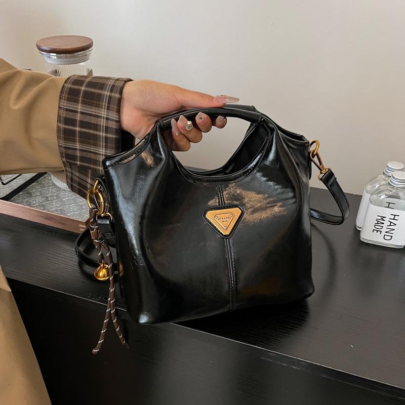 2024 Women's Trendy Cross-Border Tote Bag - Autumn/Winter All-Match Handbag, Commuter Shoulder & Messenger Bag