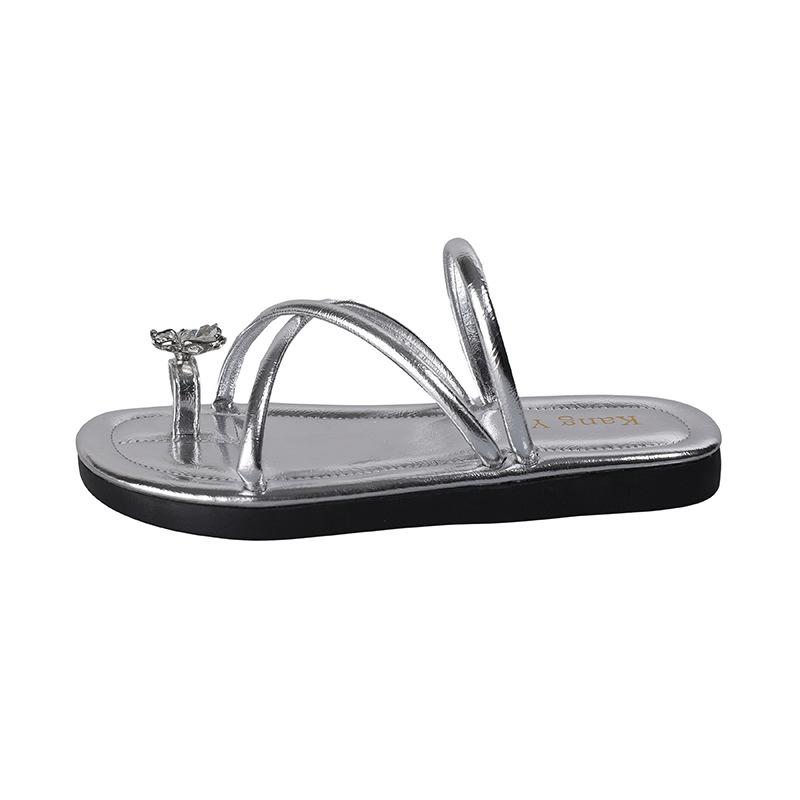 2025 Summer New Sandals Wear Low-heeled Slippers Flat-bottomed French-style Beach One-word Set of Toe Rhinestone Sandals