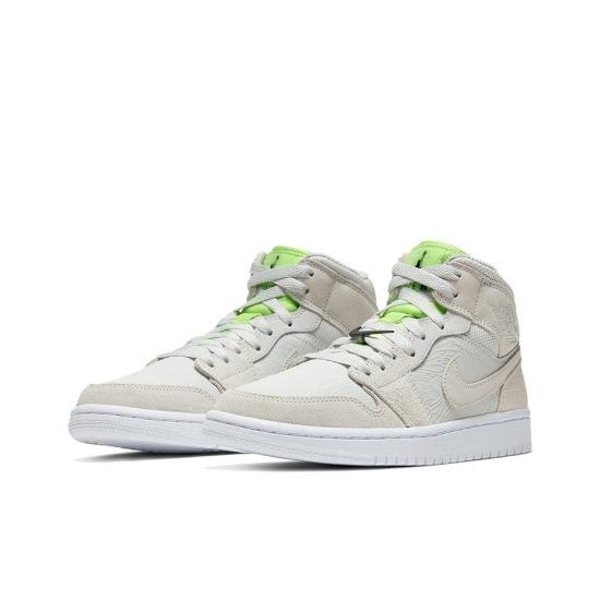 

Air Jordan Wmns Air Jordan 1 Mid Ghost Green CV3018-001 EU 40