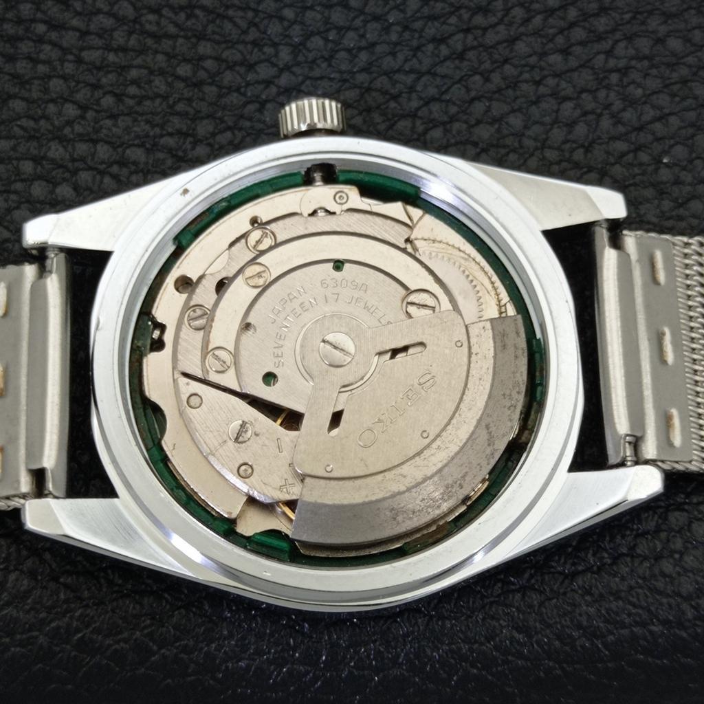 MENS VINTAGE REFURBISHED SEIKO 5 AUTOMATIC JAPAN RED COLOR DIAL WATCH A440371-9 Sk-a440371-1