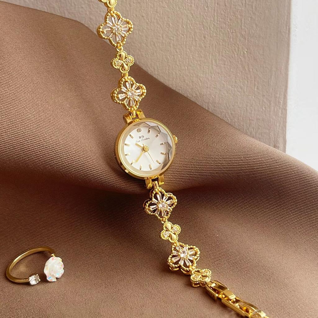 Light Luxury Elegant Watch for Women, Waterproof Zircon Small Dial, High-end Quartz Watches for Women, Gift Paired with Dress