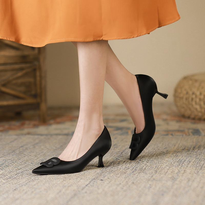 8-Pointed stiletto high heels for women's autumn new shallow mouth sexy temperament single shoes for women