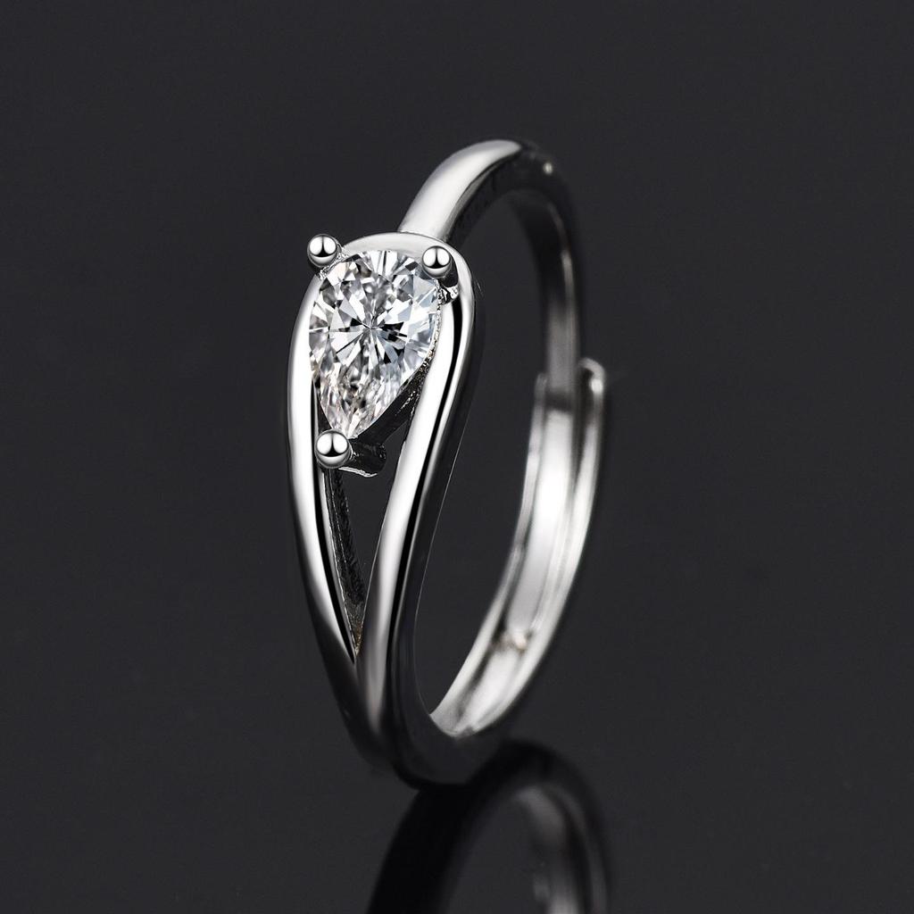 Women's Adjustable Water Drop Diamond Ring - Elegant and Versatile Design