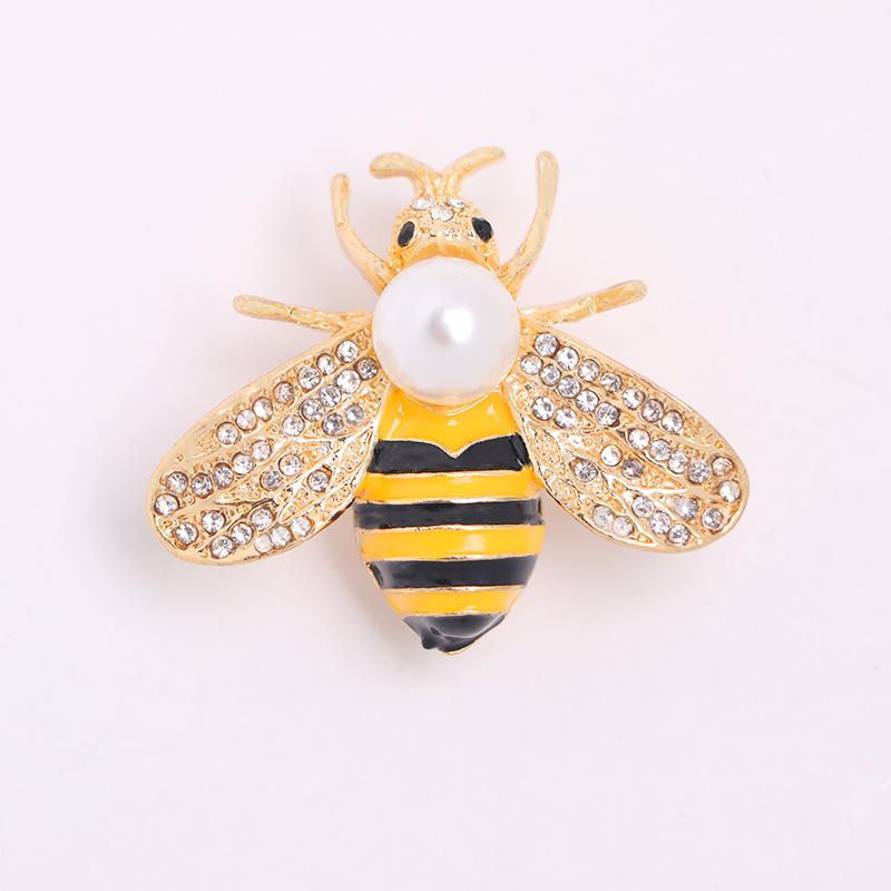 Pearl Bee Brooch Anti-light Diamond Insect Brooch Premium Niche Women's Pin with Accessories