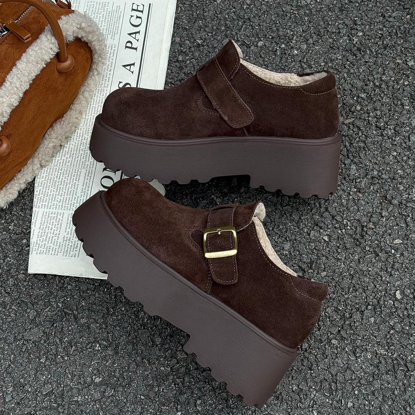 

6 туфель-маффинов на толстой подошве для женщин 2025 популярные ретро-бархатные биркенштоки для женской обуви для увеличения роста 39