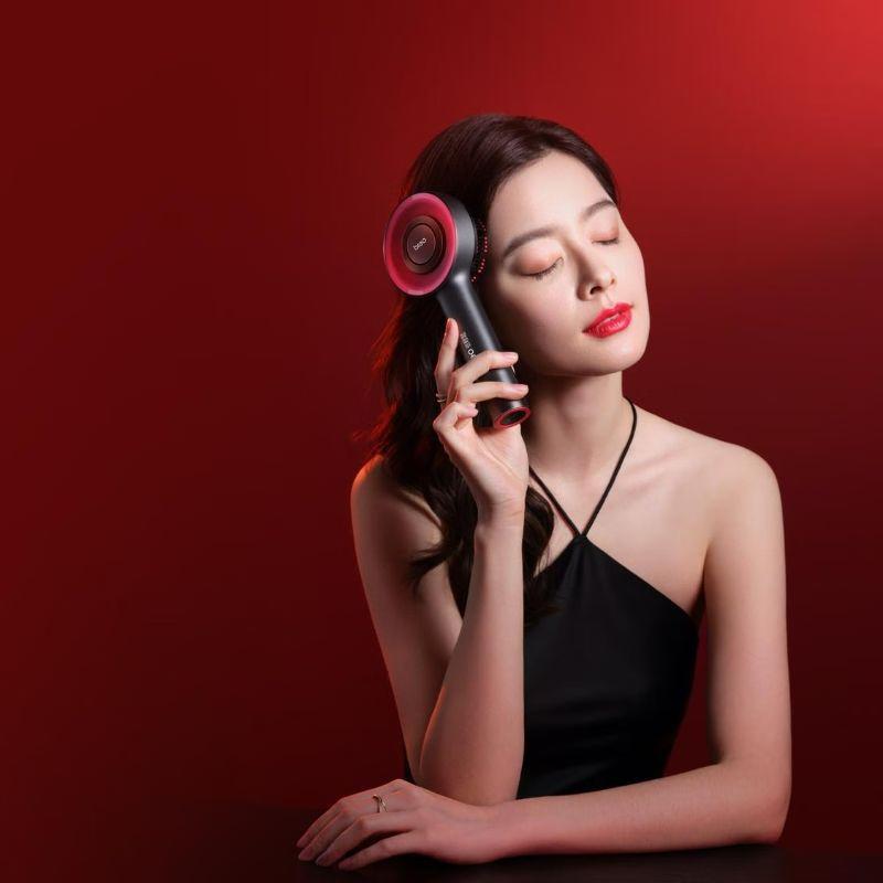 

Breo Scalp3S Red Light Scalp Massager