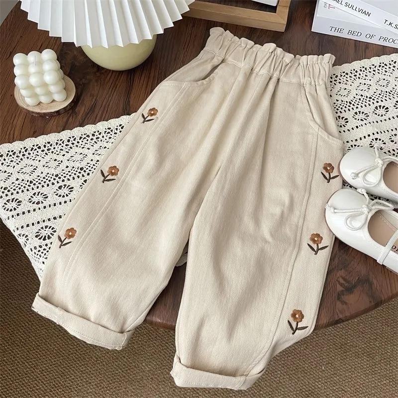 Girls Spring and Autumn Embroidery Flower Casual Pants Cute Athleisure Pants for Middle and Small Children
