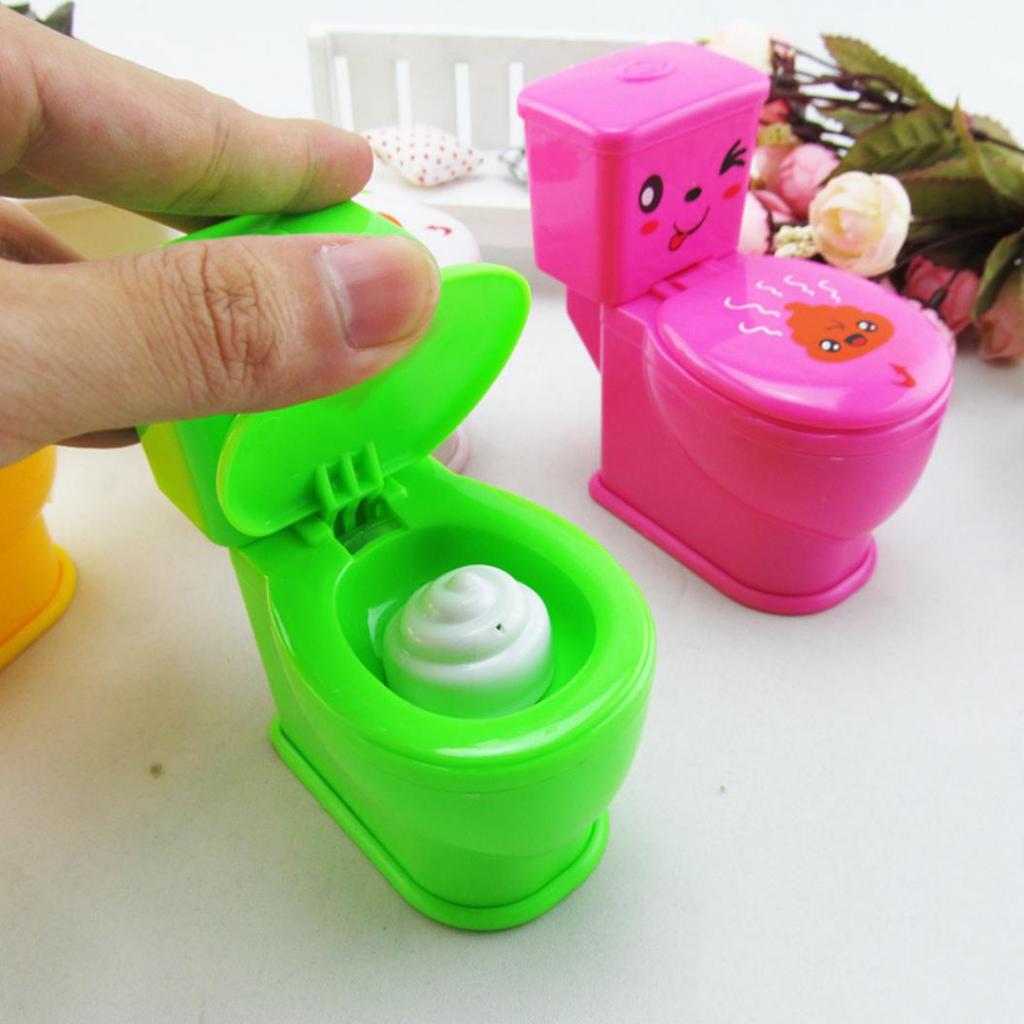 Parodi Prylar Mini Prank Squirt Spray Vatten Toalett Closestool Joke Toy Present