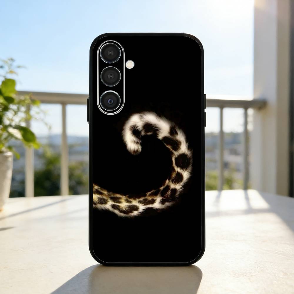 L-Luxury L-Leopard Print Fashion Phone Case For Samsung  A73,72,71,A52,51,40,41,A22,A32,31,A13, Soft Black Shell