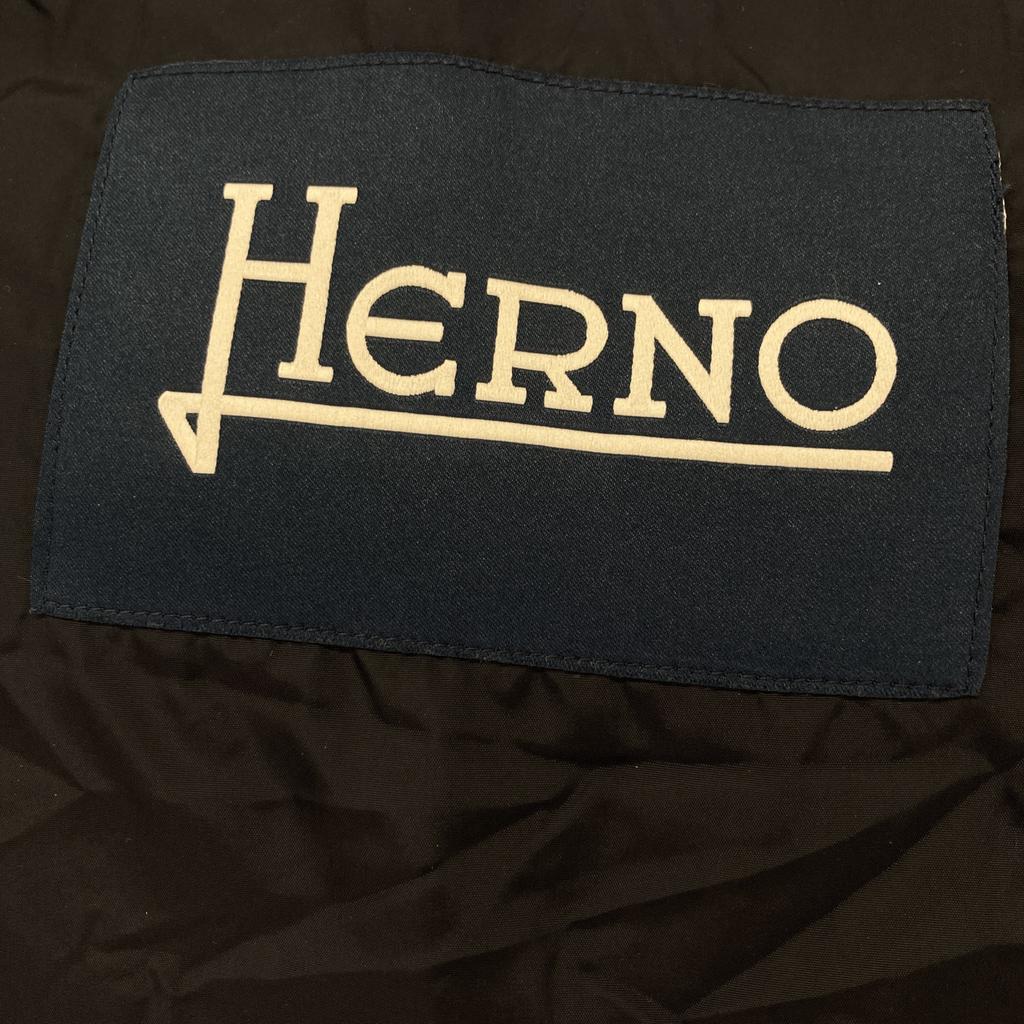 HERNO PI001140U Black Water-Resistant Nylon Down Hoodie Blouson Jacket 48 blackUsed