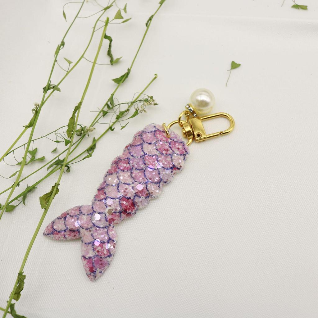 Cute Pearl Mermaid Tail Sequin Keychain