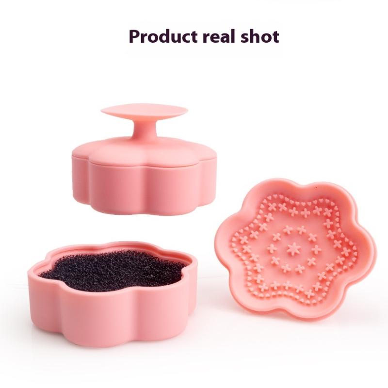 Silicone Cleaner Mat Portable Foldable Pad For Tools Makeup Brush Cleaning Box Soft Mat With Convex Texture Brush