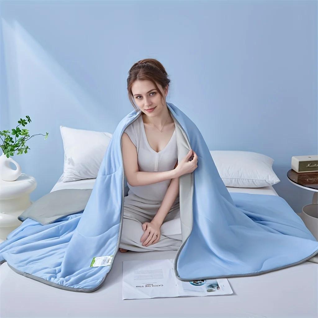 Ultra-Soft Cooling Summer Blanket - Light Blue & Gray Quilted Design, Breathable, Machine Washable, Perfect for Bed or Sofa