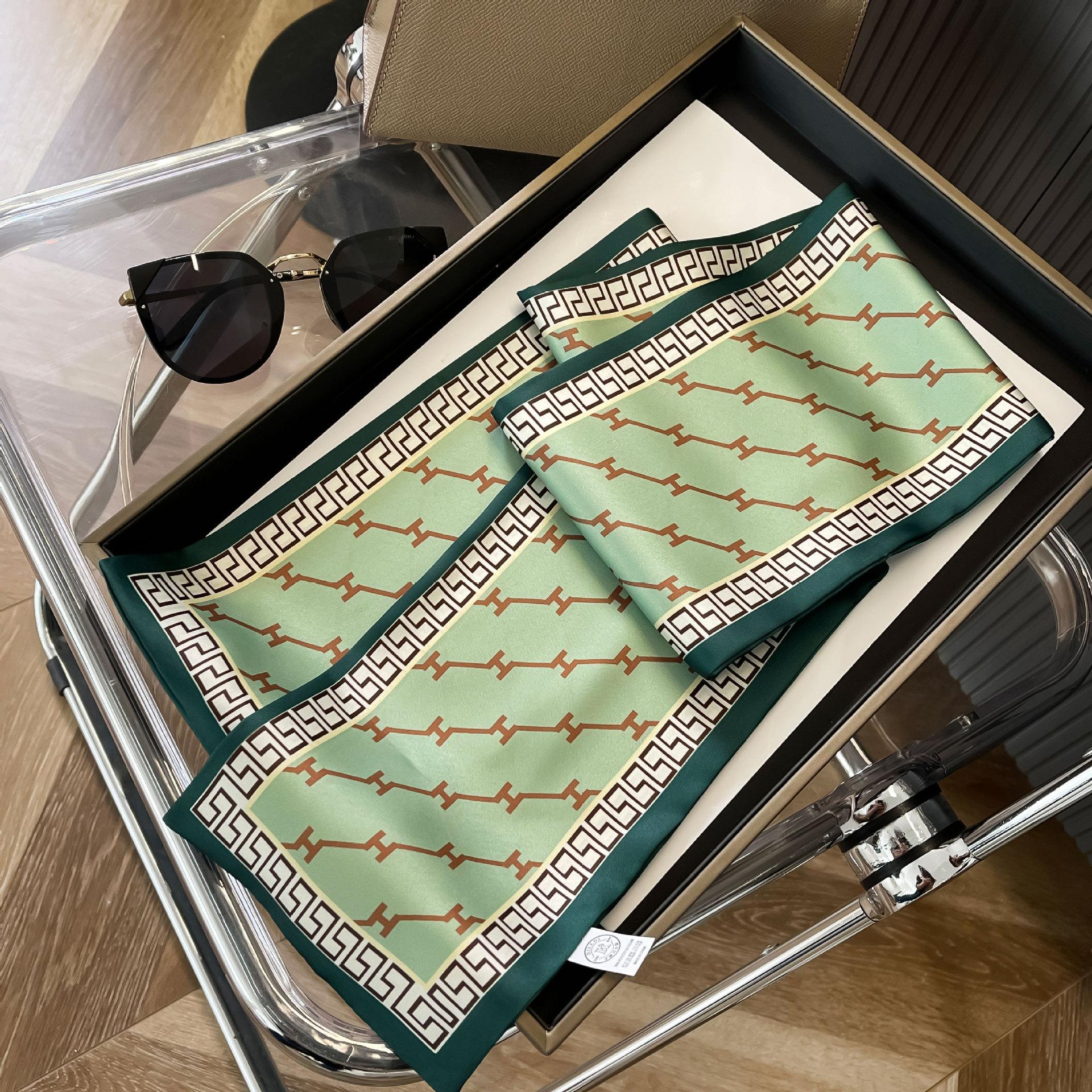 

Высококачественные роскошные шелковые шарфы, повязка на голову, шарфы, шейный шарф для женщин, шелковый шарф с цепочкой, женская декоративная шаль 110-14cm