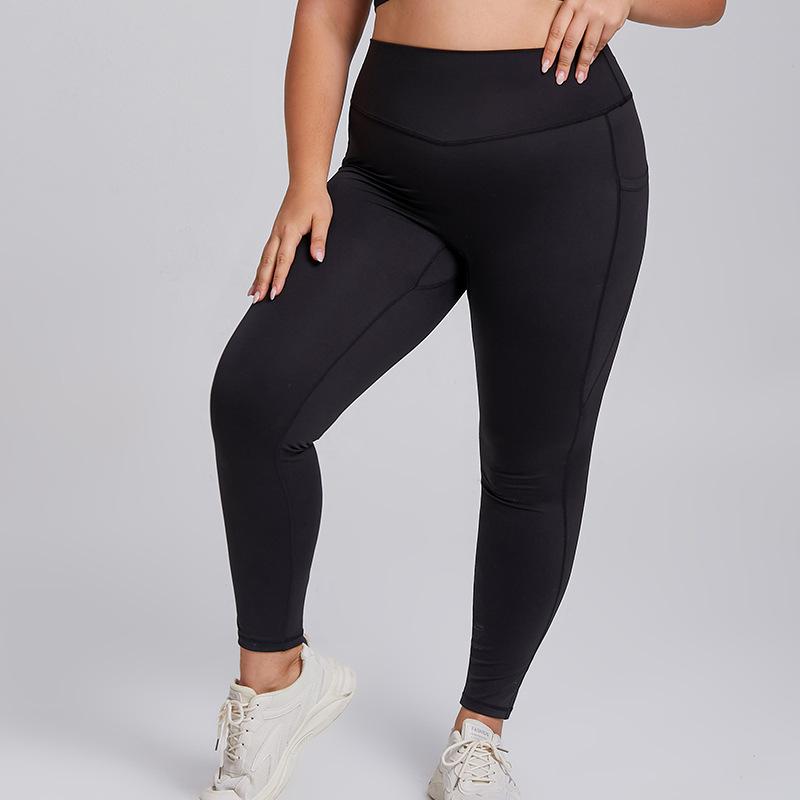 Tuta da Yoga di Alta Gamma Taglie Forti: Abbigliamento sportivo europeo e americano nudo a due pezzi con tasca.