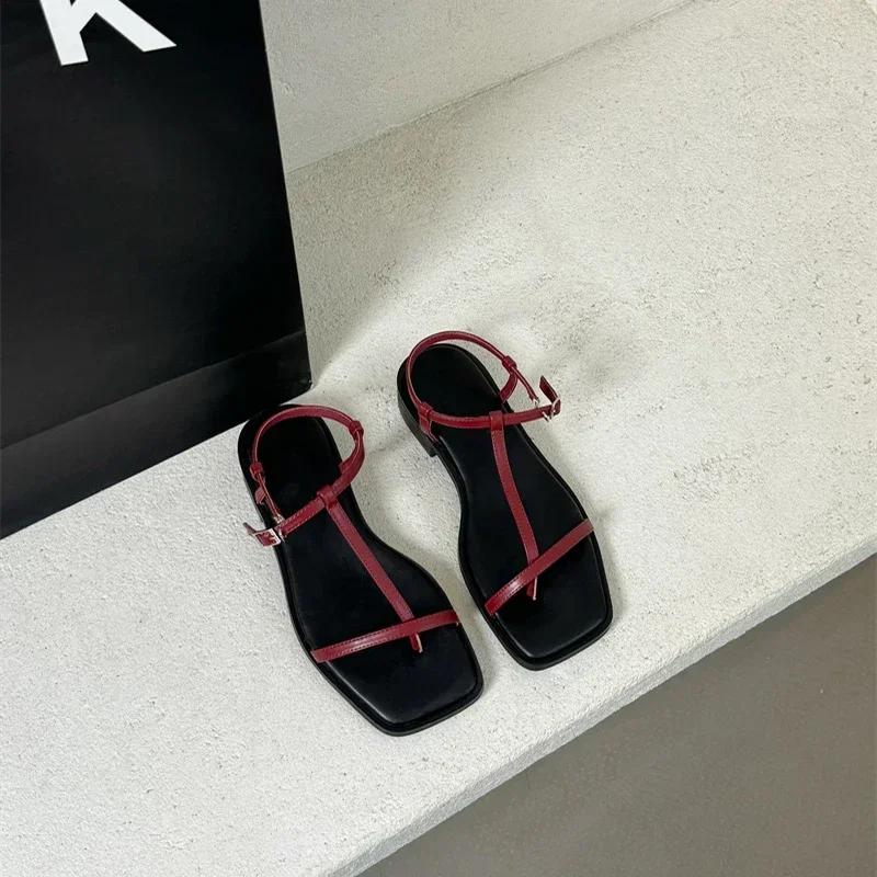 2025 New Gladiator Women Sandals Fashion Clip Toe Flats Ladies Outdoor Beach Vacation Sandal Summer Women's Shoes